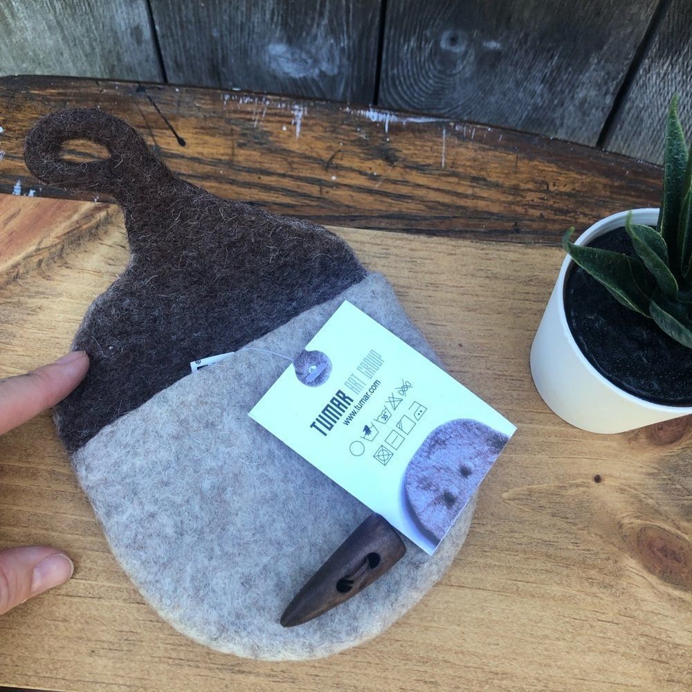 Hand felted coin or lipstick purse 👄 👛